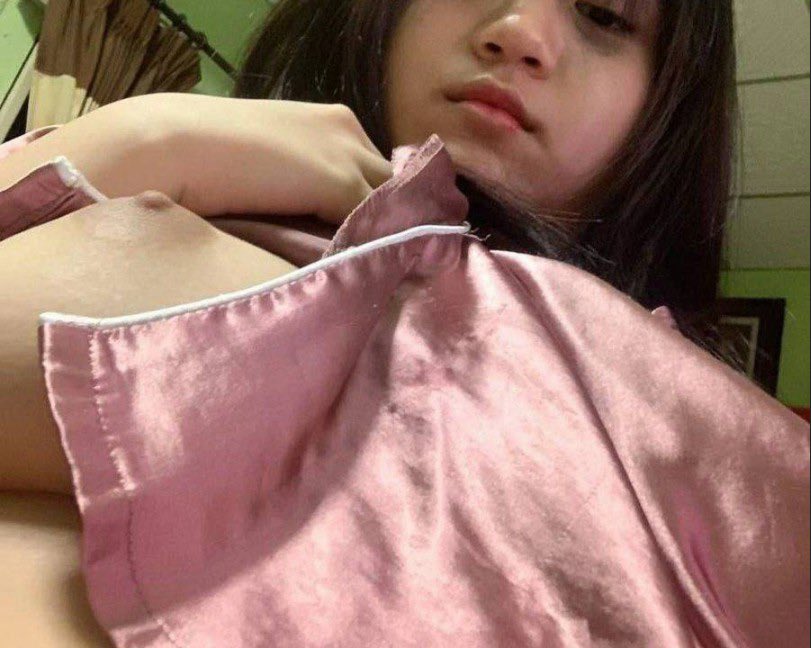 Bà Mẹ Vợ Dâm Đãng Tên Mai