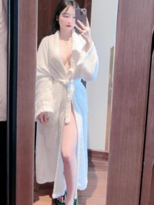 Ở Cùng Với Chị Dâu Xa Chồng