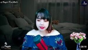 Bán Thân Vì Hoàn Cảnh